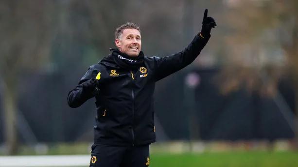 狼队主帅:曼城各个位置都有世界级球员,但每支球队都有弱点